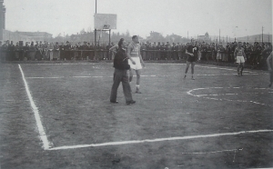 Una partita presso il campo dei CRDA di Monfalcone, anni Trenta